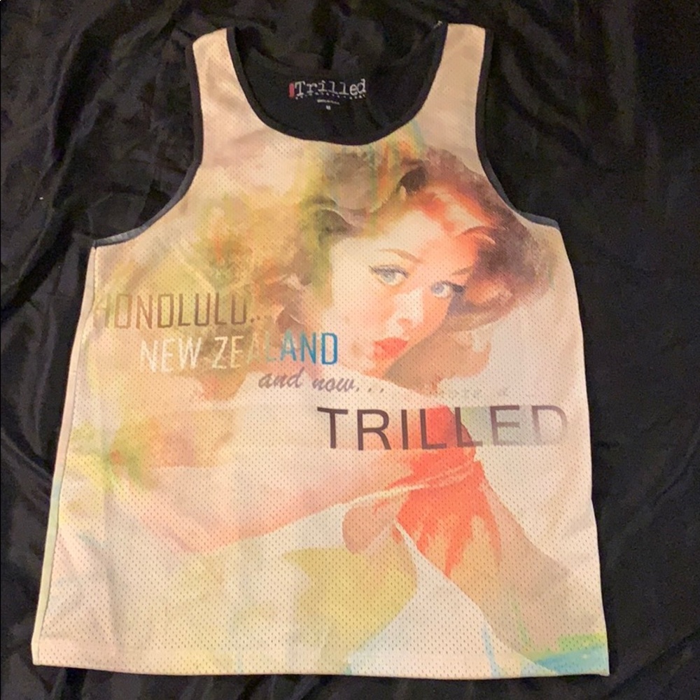 Trilled graphic tank top